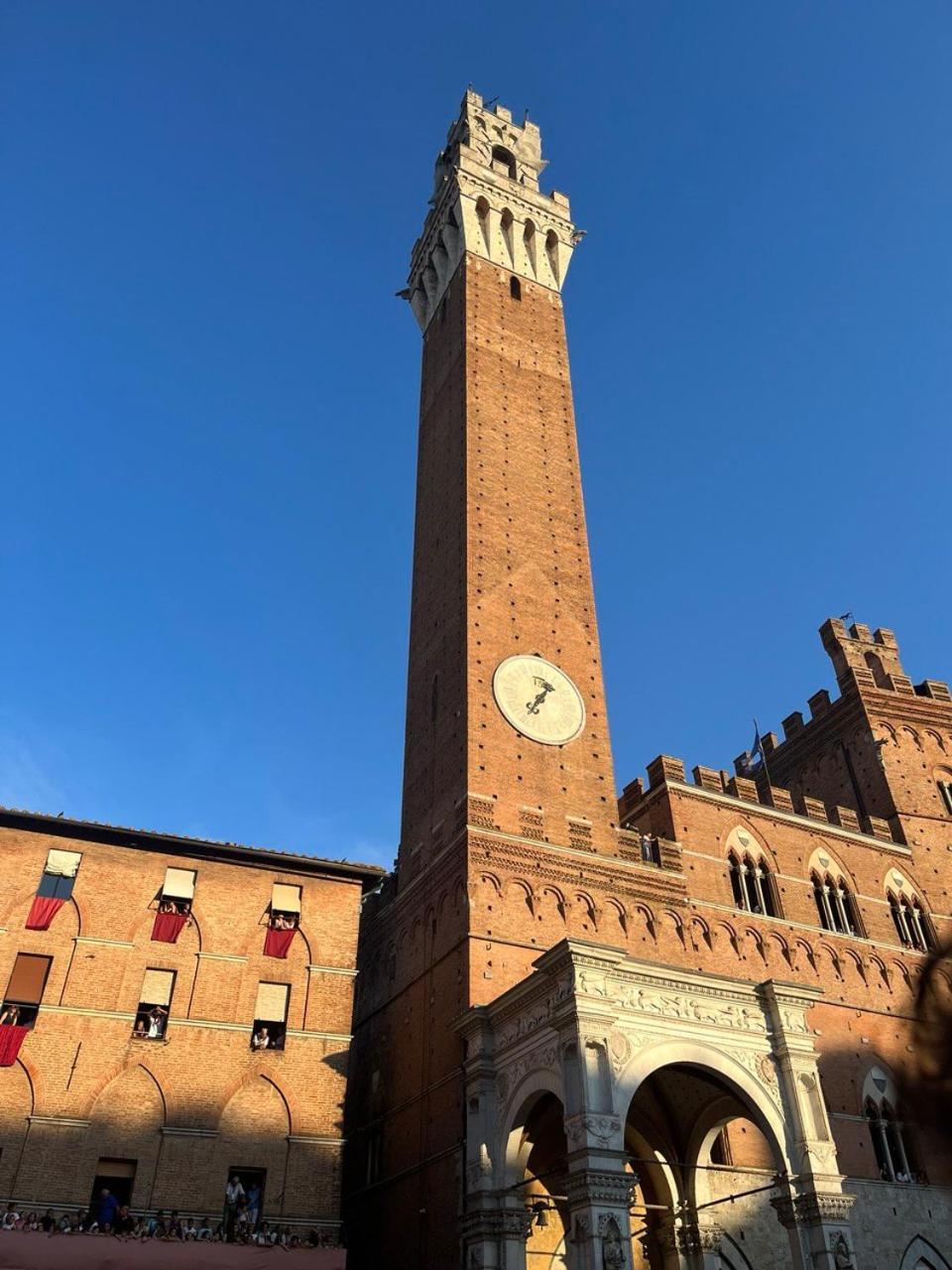 La Campanina-Nel Cuore Di Siena E Della Contrada Exteriör bild