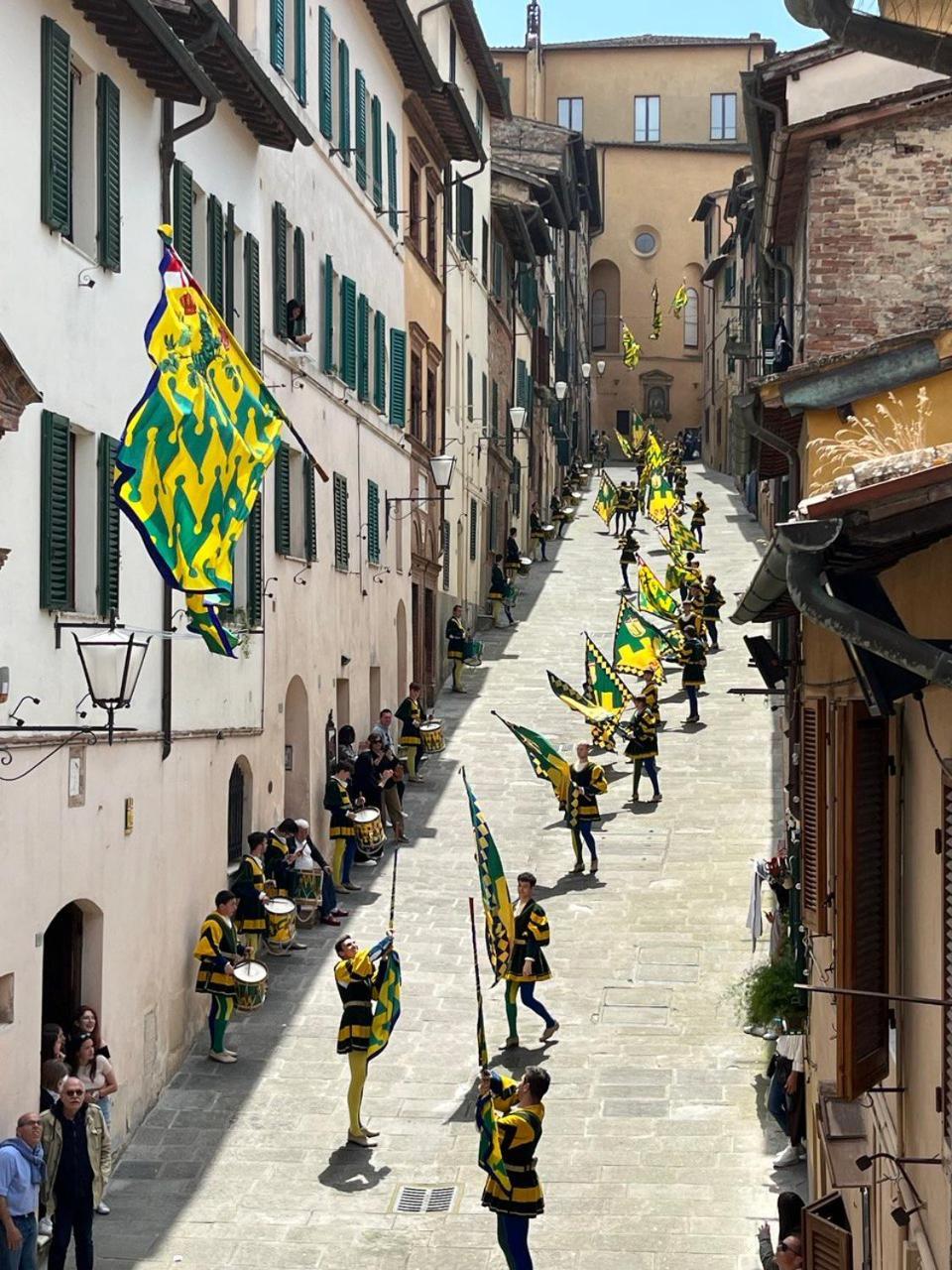 La Campanina-Nel Cuore Di Siena E Della Contrada Exteriör bild