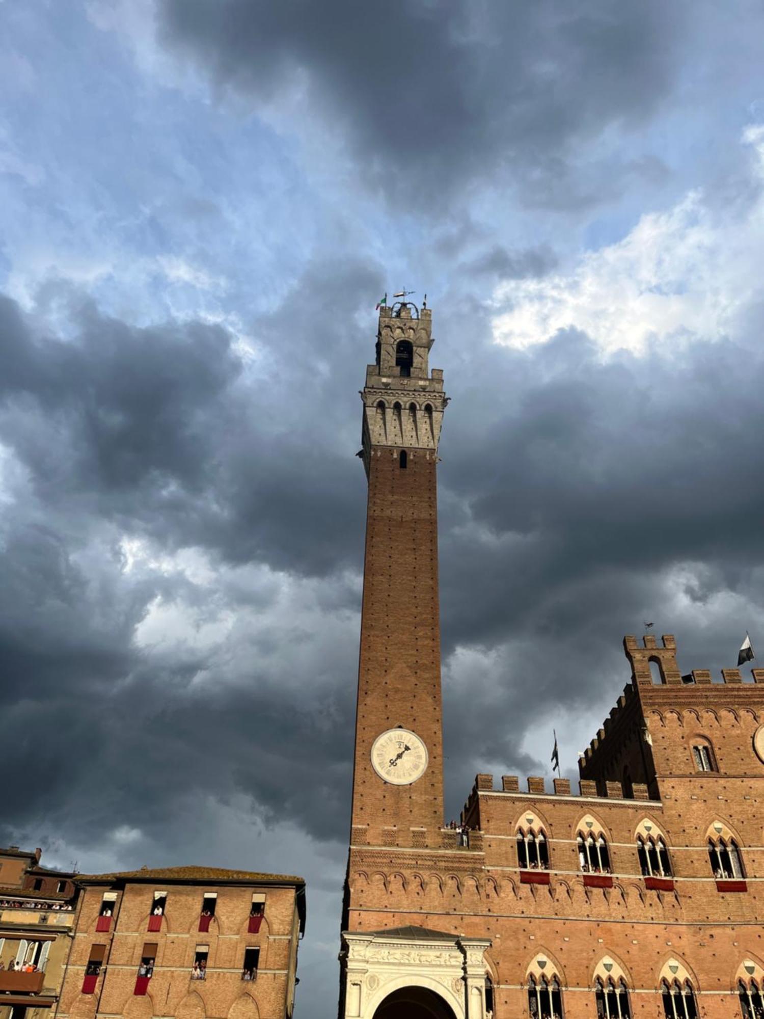 La Campanina-Nel Cuore Di Siena E Della Contrada Exteriör bild